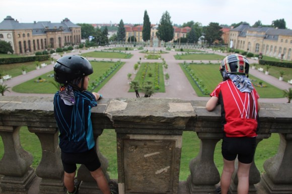 Spot of Sightseeing2